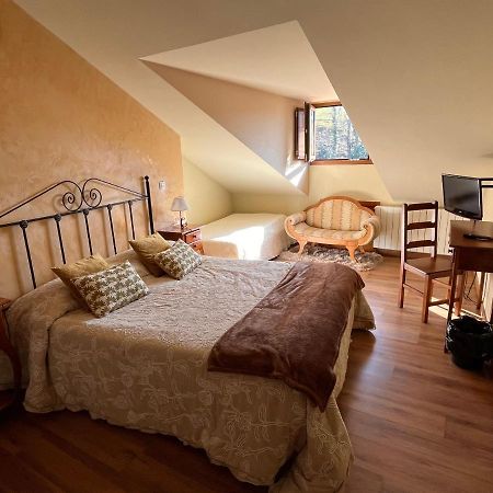 Posada De Villacarriedo Esterno foto