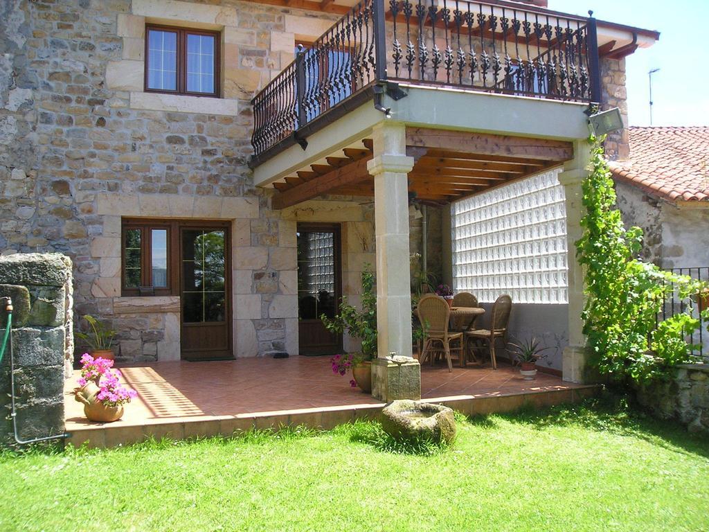 Posada De Villacarriedo Esterno foto